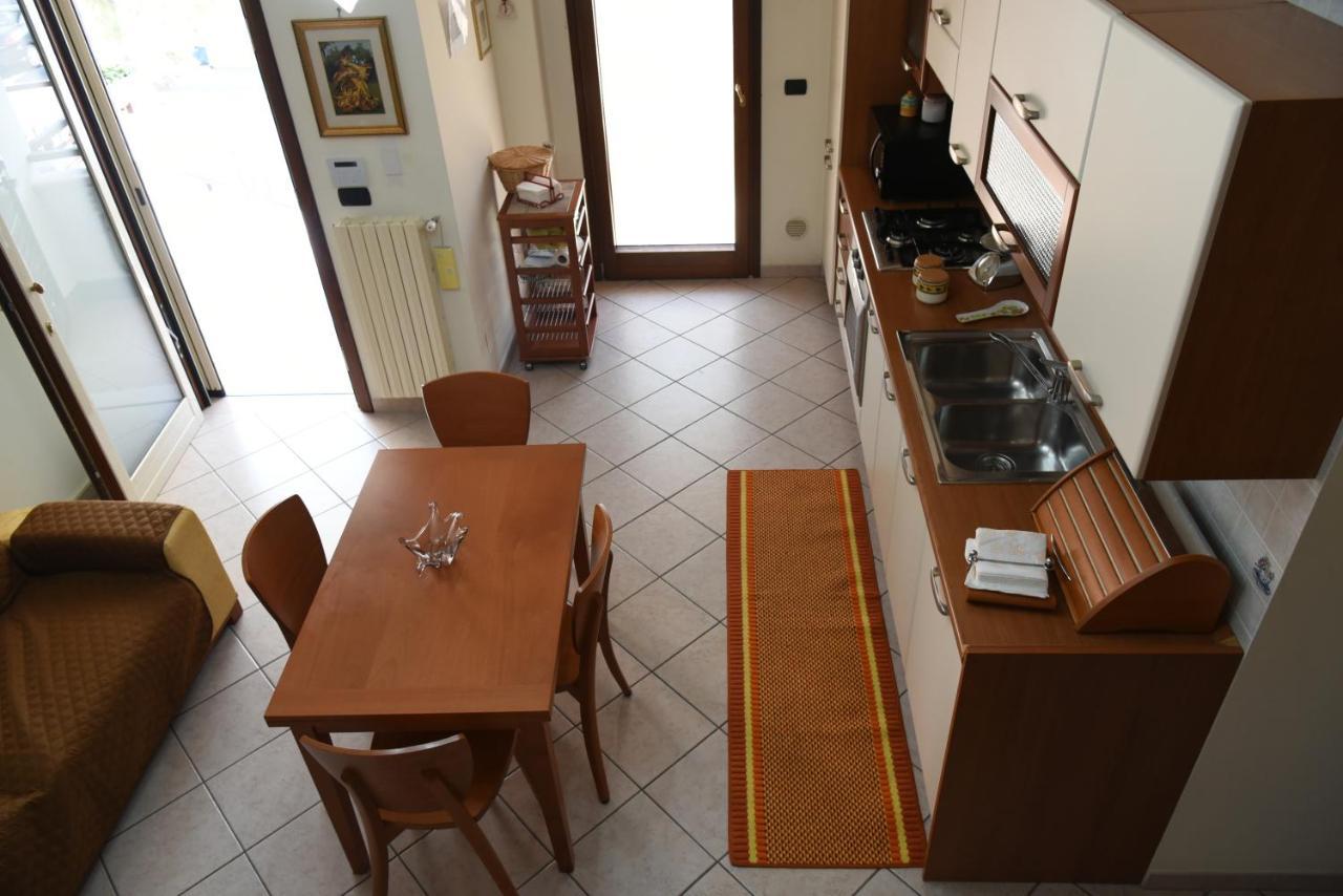 Villa Mamitas - Terrazza Panoramica - Box Privato - Servizio Spiaggia Siponto Eksteriør bilde