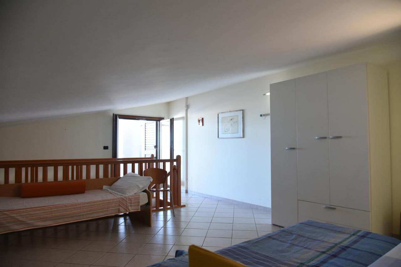 Villa Mamitas - Terrazza Panoramica - Box Privato - Servizio Spiaggia Siponto Eksteriør bilde